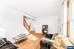 91 Birchwood Dr, Elmwood Park, NJ 07407 - Photo 10