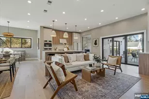 36 James St, Montclair, NJ 07042 - Photo 4