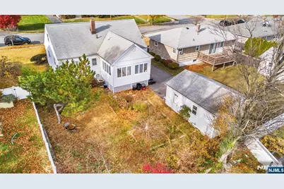 33 Graydon Terrace, Clifton, NJ 07013 - Photo 4