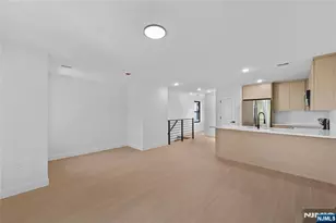 7 Montclair, Paterson, NJ 07503 - Photo 12