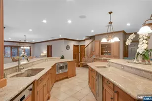 7 Finn Ct, Mahwah, NJ 07430 - Photo 14