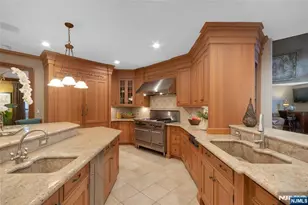 7 Finn Ct, Mahwah, NJ 07430 - Photo 12