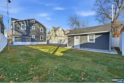 46 Eppirt Street, East Orange, NJ 07018 - Photo 38