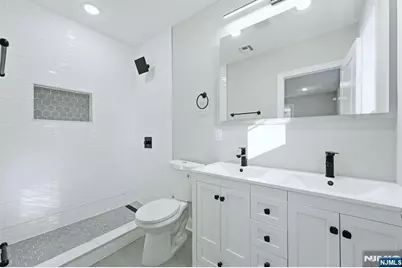 46 Eppirt Street, East Orange, NJ 07018 - Photo 30