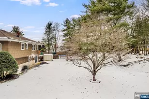 779 Decker Pl, Paramus, NJ 07652 - Photo 30