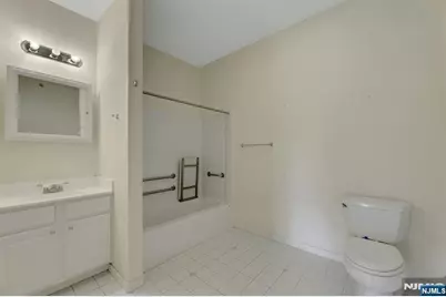 520 Victor Street 42 #42, Saddle Brook Township, NJ 07663 - Photo 14