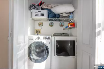 8605 Brittany Drive, Wayne, NJ 07470 - Photo 16