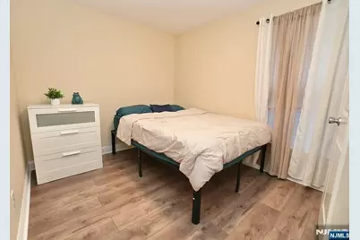 487 S 20th Street, Irvington, NJ 07111 - Photo 22