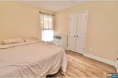 487 S 20th Street, Irvington, NJ 07111 - Photo 18