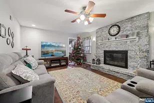 7 Welsh Ct, Wayne, NJ 07470 - Photo 8