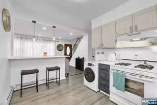 41 Hunterdon Rd, West Orange Township, NJ 07052 - Photo 16