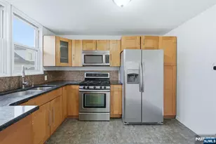 71 Newark Ave, Belleville, NJ 07109 - Photo 10