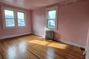 33 Harcourt Ave, Bergenfield, NJ 07621 - Photo 4