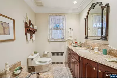 170 Hickory Avenue, Tenafly, NJ 07670 - Photo 16