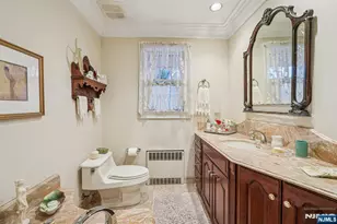 170 Hickory Ave, Tenafly, NJ 07670 - Photo 16