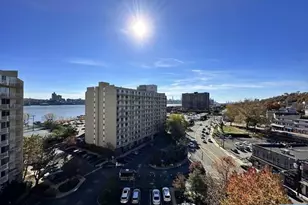 1077 River Road 910, Edgewater, NJ 07020 - Photo 2