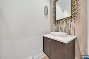 516 Undercliff Ave, Edgewater, NJ 07020 - Photo 12