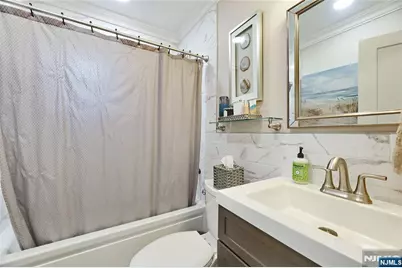 77 Reservoir Avenue, Butler, NJ 07405 - Photo 14