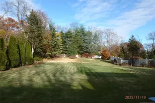 31 Leonard Dr, Old Tappan, NJ 07675 - Photo 6