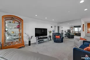 5 Horizon Road 2909, Fort Lee, NJ 07024 - Photo 8