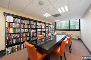 250 Gorge 23A, Cliffside Park, NJ 07010 - Photo 28