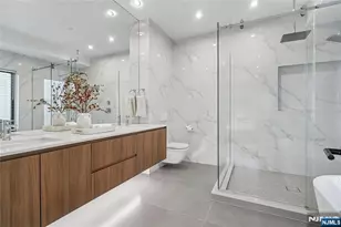 426 Aurora Ave, Cliffside Park, NJ 07010 - Photo 12