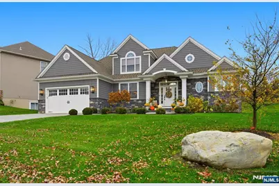 14 Country Lane, Hardyston Township, NJ 07419 - Photo 2
