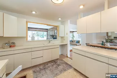 27 Balston Drive, Verona, NJ 07044 - Photo 10