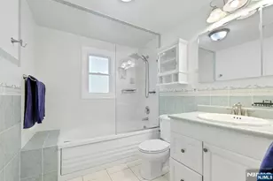 53 Oakwood Ave, Kearny, NJ 07032 - Photo 24