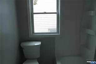 232 Sherman Ave, Newark, NJ 07114 - Photo 8