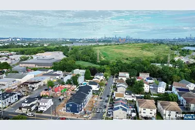 188 Canterbury Avenue, North Arlington, NJ 07031 - Photo 24