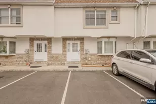 19 Valsumo, Newark, NJ 07105 - Photo 24
