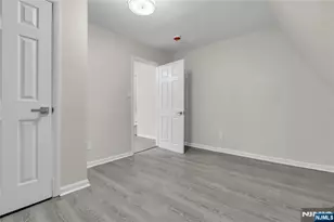 537 Grove St, East Orange, NJ 07017 - Photo 24