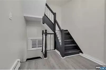 537 Grove Street, East Orange, NJ 07017 - Photo 10
