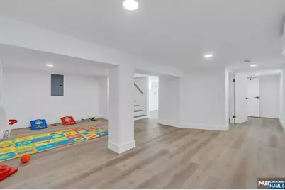 12 Enfield Avenue, Montclair, NJ 07042 - Photo 46