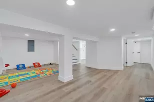 12 Enfield Ave, Montclair, NJ 07042 - Photo 46