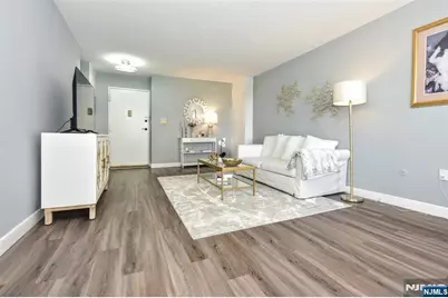 307 Prospect Avenue 4B #4B, Hackensack, NJ 07601 - Photo 14