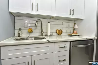 307 Prospect Avenue 4B #4B, Hackensack, NJ 07601 - Photo 20