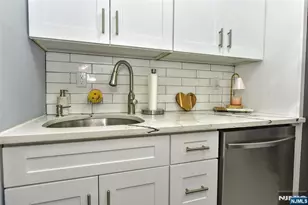 307 Prospect Ave 4B, Hackensack, NJ 07601 - Photo 20