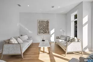 2445 E Camner St, Fort Lee, NJ 07024 - Photo 8