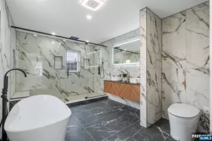 83 Madison Ave, Rochelle Park Township, NJ 07662 - Photo 14