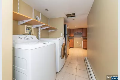 18 Van Rensselear Street, Belleville, NJ 07109 - Photo 12
