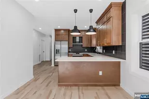 9 Voorhees, Newark, NJ 07103 - Photo 22