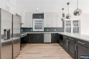 9 Voorhees, Newark, NJ 07103 - Photo 2