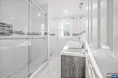 512 Tilden Avenue, Teaneck Township, NJ 07666 - Photo 22