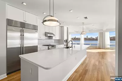 9 Somerset Lane 222 #222, Edgewater, NJ 07020 - Photo 8