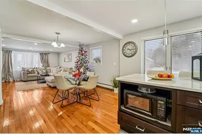 342 Lincoln Avenue, Elmwood Park, NJ 07407 - Photo 10