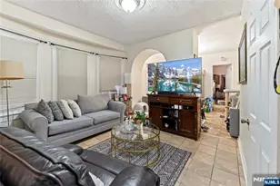 86 Clendenny, Jersey City, NJ 07304 - Photo 2