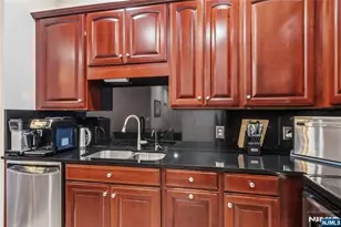 22 Ave At Port Imperial 504, West New York, NJ 07093 - Photo 4