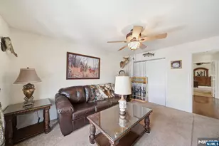 23 Dogwood Ln, Wanaque, NJ 07420 - Photo 6